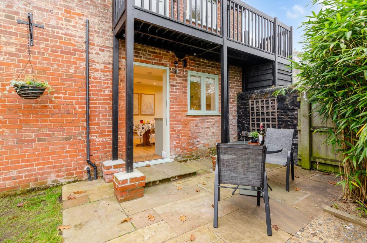 Hayloft And Shepherds Hut In Norfolk Broads With Fire Pit And Bbq From Ginger And Gold Ranworth Luaran gambar